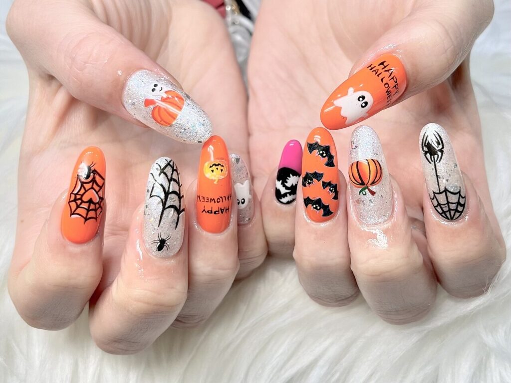 オレンジ×シルバーラメ ハロウィンネイル